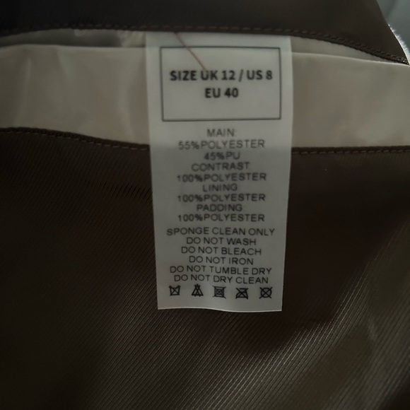 Puffer Jacket - Picture 4 of 5